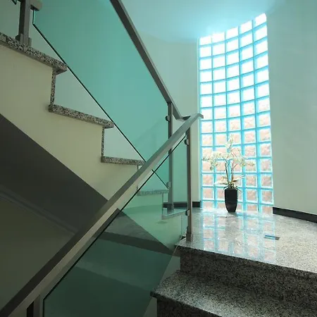 Villa Longueira Фуншал