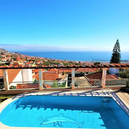 Вилла Villa Longueira