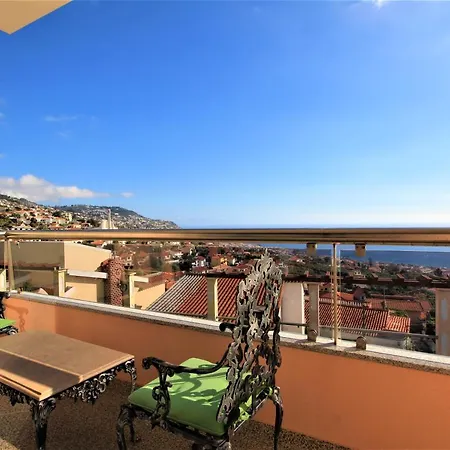 Villa Longueira Вилла