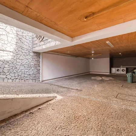 Villa Longueira *